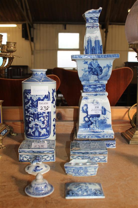 Collection of Blue & white Chinese ceramics